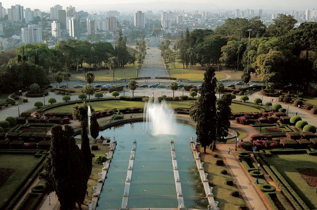 Jardim do Museu Paulista, no Ipiranga, São Paulo