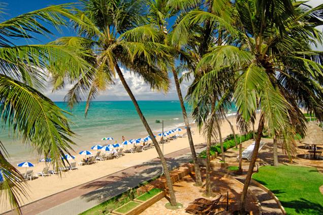 Jatiúca Resort Flat, em Maceió<a href="https://www.booking.com/hotel/br/jatiuca-resort-flat.html?aid=332455&label=viagemabril-guiaquatrorodas" target="_blank"><em>Booking.com: veja os preços deste resort e faça sua reserva</em></a> Jatiúca Resort Flat, em Maceió<a href="https://www.booking.com/hotel/br/jatiuca-resort-flat.html?aid=332455&label=viagemabril-guiaquatrorodas" target="_blank"><em>Booking.com: veja os preços deste resort e faça sua reserva</em></a>