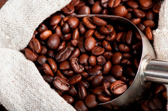 O café de Java é quase um sinônimo da bebida mundo afora. As primeiras sementes chegaram com os navios da Companhia Holandesa das Índias Orientais, por volta do século 17