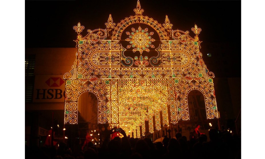 Galeria da Luz na Praça 15 de novembro, em Curitiba (PR)