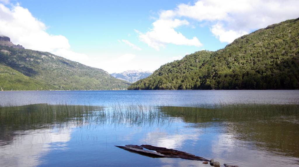 Lago Villarino - Ruta de los Siete Lagos - Argentina - Flickr - Antoine Hubert