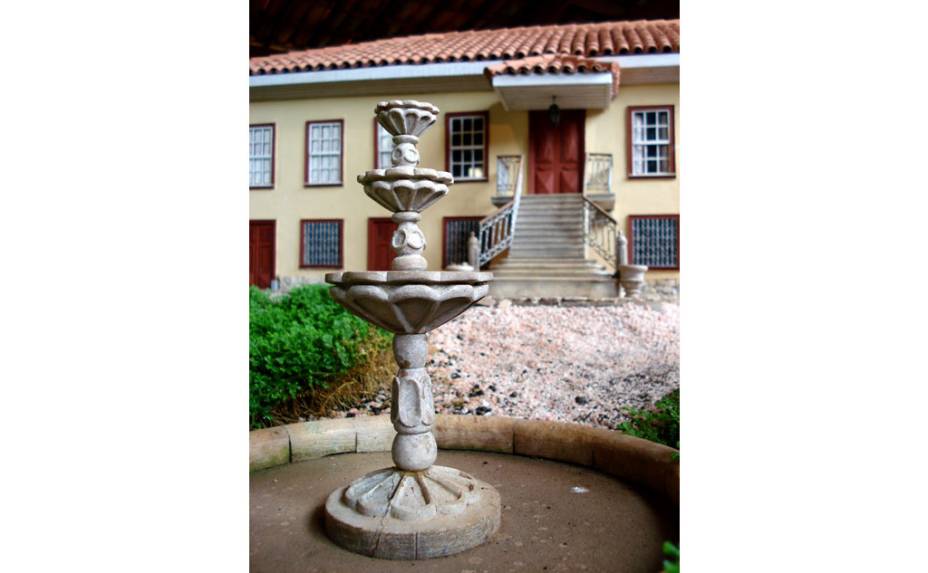 Miniatura da Fazenda do Resgate, no Museu das Reduções, em Ouro Preto, Minas Gerais