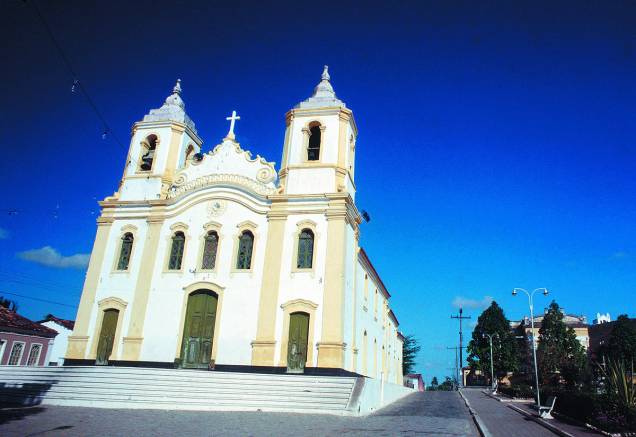 <a href="https://viajeaqui.abril.com.br/estabelecimentos/br-se-laranjeiras-atracao-igrejas" rel="Igreja do Sagrado Coração de Jesus" target="_blank">Igreja do Sagrado Coração de Jesus</a>, na Praça da Matriz de <a href="https://viajeaqui.abril.com.br/cidades/br-se-laranjeiras" rel="Laranjeiras" target="_blank">Laranjeiras</a>, no interior do estado do <a href="https://viajeaqui.abril.com.br/estados/br-sergipe" rel="Sergipe" target="_blank">Sergipe</a> <a href="https://viajeaqui.abril.com.br/estabelecimentos/br-se-laranjeiras-atracao-igrejas" rel="Igreja do Sagrado Coração de Jesus" target="_blank">Igreja do Sagrado Coração de Jesus</a>, na Praça da Matriz de <a href="https://viajeaqui.abril.com.br/cidades/br-se-laranjeiras" rel="Laranjeiras" target="_blank">Laranjeiras</a>, no interior do estado do <a href="https://viajeaqui.abril.com.br/estados/br-sergipe" rel="Sergipe" target="_blank">Sergipe</a>