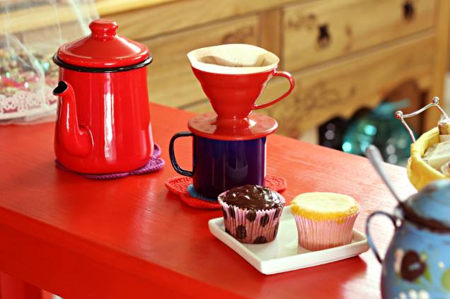 <strong>Exprèx Caffè (XV de Novembro): </strong>1 Capuccino + 1 Canolli recheado com creme de baunilha ou 1 Petit Gateau de Doce de Leite (R$12,00), ou um Blend espresso Grenat (R$ 4,00) <strong>Exprèx Caffè (XV de Novembro): </strong>1 Capuccino + 1 Canolli recheado com creme de baunilha ou 1 Petit Gateau de Doce de Leite (R$12,00), ou um Blend espresso Grenat (R$ 4,00)