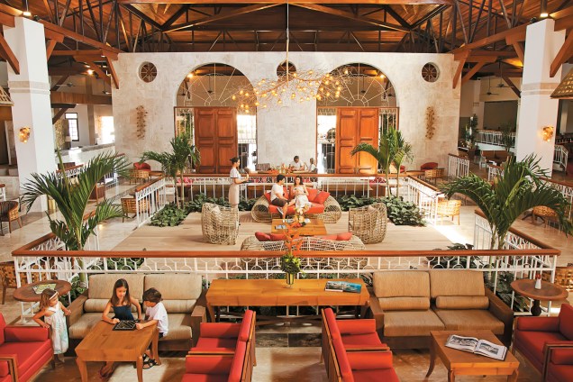 Lobby do hotel Grand Palladium Imbassaí Resort & Spa