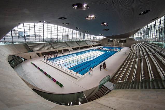 O <a href="https://www.londonaquaticscentre.org/" rel="London Aquatics Center" target="_blank">London Aquatics Center</a> sediou as competições aquáticas das Olimpíadas de 2012 e está aberto a qualquer um que queira dar umas braçadas