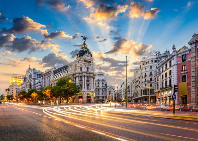 Madri é a capital cultural de um dos idiomas mais falados do planeta e de um país que luta para se manter unido
