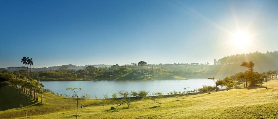 Lago principal do Lake Villas Charm Hotel, em Amparo - SP