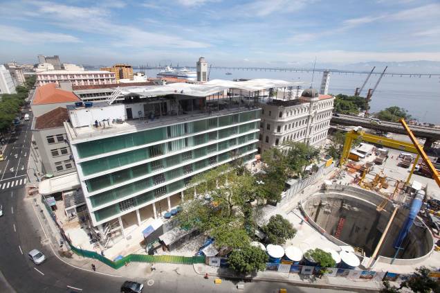 Prédios do Museu de Arte do Rio. à esquerda a Escola do Olhar e à direita o museu Prédios do Museu de Arte do Rio. à esquerda a Escola do Olhar e à direita o museu