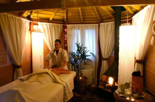 A pousada tem o conceito de Spa Relaxante, que oferece o serviço vários tipos de relaxamento para seus clientes  