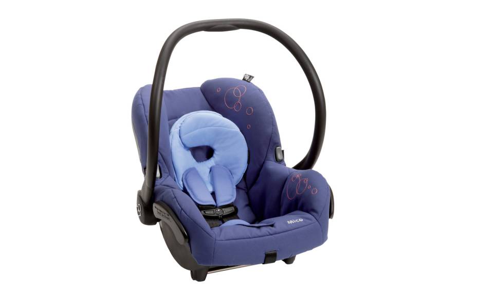 <strong>Bebê conforto</strong><br /> <br /> Assim como o carrinho, o bebê conforto é um item que tem um preço bem menor nos Estados Unidos, em relação ao Brasil. Porém, ocupa muito espaço na bagagem. Este modelo, o Mico Infant Car Seat, da Maxi-Cosi, custa cerca de US$ 190. Aqui, não sai por menos de R$ 1.000 <strong>Bebê conforto</strong><br /> <br /> Assim como o carrinho, o bebê conforto é um item que tem um preço bem menor nos Estados Unidos, em relação ao Brasil. Porém, ocupa muito espaço na bagagem. Este modelo, o Mico Infant Car Seat, da Maxi-Cosi, custa cerca de US$ 190. Aqui, não sai por menos de R$ 1.000