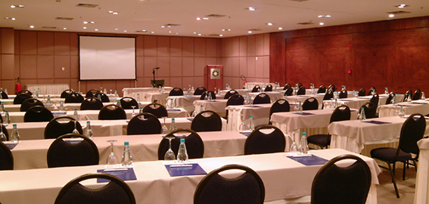 Uma das salas de reunião do <strong>Meliá Jardim Europa</strong>, localizado em <a href="https://viajeaqui.abril.com.br/cidades/br-sp-sao-paulo" rel="São Paulo" target="_blank">São Paulo</a>, <a href="https://viajeaqui.abril.com.br/estados/br-sao-paulo" rel="São Paulo" target="_blank">São Paulo</a>