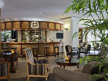 Bar do <strong>Mercure Grand Parque Ibirapuera</strong>, localizado em <a href="https://viajeaqui.abril.com.br/cidades/br-sp-sao-paulo" rel="São Paulo" target="_blank">São Paulo</a>, <a href="https://viajeaqui.abril.com.br/estados/br-sao-paulo" rel="São Paulo" target="_blank">São Paulo</a>