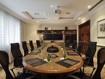 Uma das salas de reunião do <strong>Mercure Grand Parque Ibirapuera</strong>, localizado em <a href="https://viajeaqui.abril.com.br/cidades/br-sp-sao-paulo" rel="São Paulo" target="_blank">São Paulo</a>, <a href="https://viajeaqui.abril.com.br/estados/br-sao-paulo" rel="São Paulo" target="_blank">São Paulo</a>