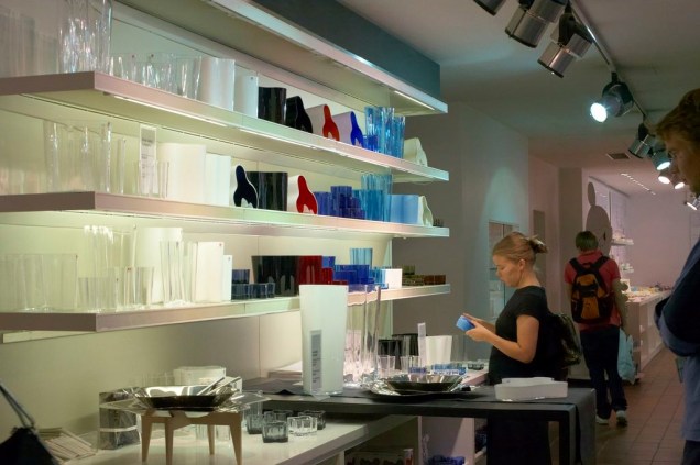 Helsinque está repleta de boas opções de compras de artigos para o lar, com algumas das melhores lojas de design - algumas bem acessíveis - do mundo.
