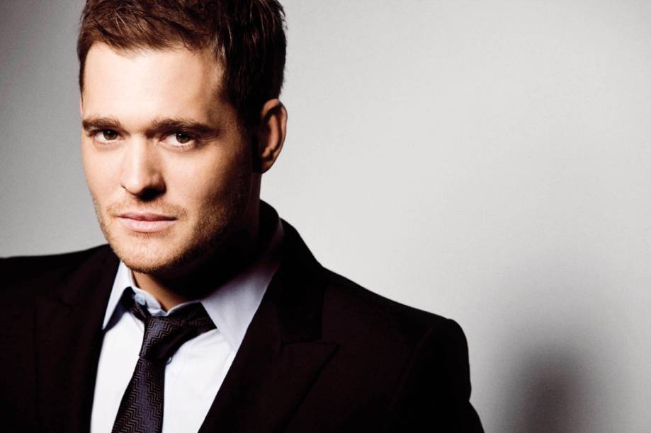 <strong>MICHAEL BUBLÉ</strong><br />      <br />      Há quem diga que Bublé seja o novo Frank Sinatra e mesmo quem não concorda com este título confessa que sua voz e carisma encantam qualquer um. O cantor canadense volta ao Brasil com a sua orquestra para apresentar a turnê<em> Crazy Love</em> e podemos esperar <em>Home</em>, <em>Everything </em>e <em>Havent Met You Yet </em>no repertório.            <strong>Onde e Quando: </strong>Rio de Janeiro, dia 31 de março, no HSBC Arena. Em São Paulo, dias 1º e 2 de abril, Via Funchal            <strong>Ingressos:</strong> mesmo sendo caros, os ingressos para o show de São Paulo se esgotaram rapidamente, mas ainda há alguns para o do Rio no site <a href="https://www.livepass.com.br " rel="Live Pass" target="_blank">Live Pass</a> <strong>MICHAEL BUBLÉ</strong><br />      <br />      Há quem diga que Bublé seja o novo Frank Sinatra e mesmo quem não concorda com este título confessa que sua voz e carisma encantam qualquer um. O cantor canadense volta ao Brasil com a sua orquestra para apresentar a turnê<em> Crazy Love</em> e podemos esperar <em>Home</em>, <em>Everything </em>e <em>Havent Met You Yet </em>no repertório.            <strong>Onde e Quando: </strong>Rio de Janeiro, dia 31 de março, no HSBC Arena. Em São Paulo, dias 1º e 2 de abril, Via Funchal            <strong>Ingressos:</strong> mesmo sendo caros, os ingressos para o show de São Paulo se esgotaram rapidamente, mas ainda há alguns para o do Rio no site <a href="https://www.livepass.com.br " rel="Live Pass" target="_blank">Live Pass</a>