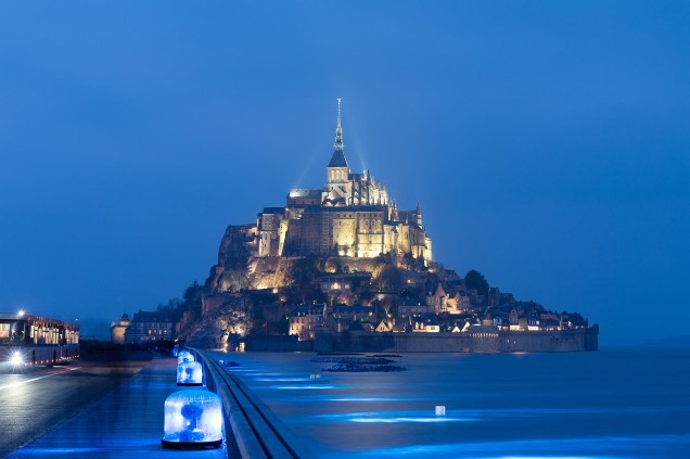 Atenção redobrada ao visitar o Mont Saint-Michel durante as marés altas: os horários de visitação à Abadia de Saint-Michel podem ser alterados