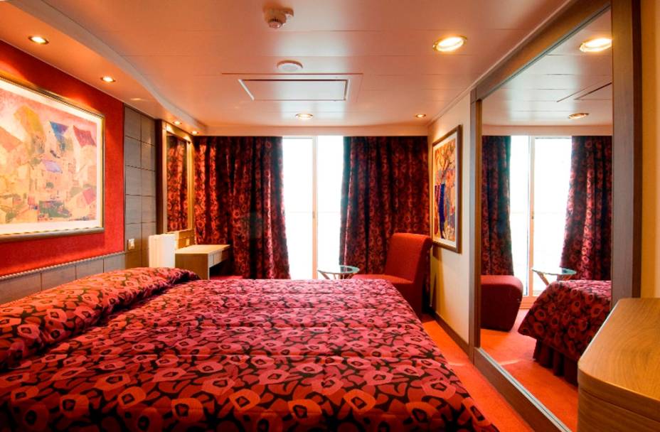 Cabine para casal é uma das opções de acomodação do navio Cabine para casal é uma das opções de acomodação do navio