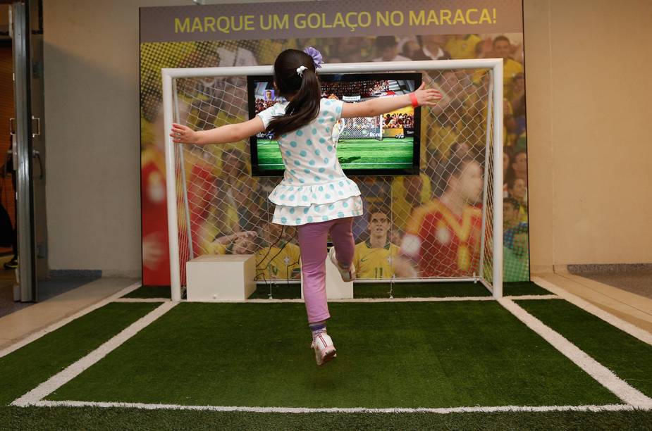 O Maracanã é hoje o terceiro ponto turístico mais visitado da cidade do Rio de Janeiro, ficando atrás apenas do Cristo Redentor e do Corcovado. O Maracanã é hoje o terceiro ponto turístico mais visitado da cidade do Rio de Janeiro, ficando atrás apenas do Cristo Redentor e do Corcovado.
