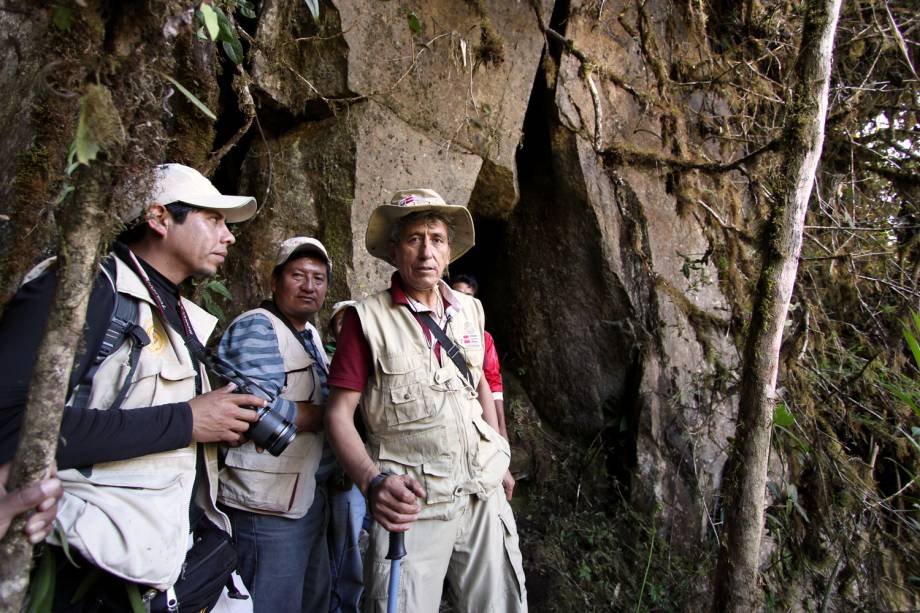 Fernando Astete e pesquisadores no Parque Nacional de Machu Picchu Fernando Astete e pesquisadores no Parque Nacional de Machu Picchu