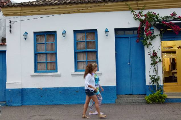 A maioria das casinhas históricas de Ilhabela foram adaptadas para o comércio A maioria das casinhas históricas de Ilhabela foram adaptadas para o comércio