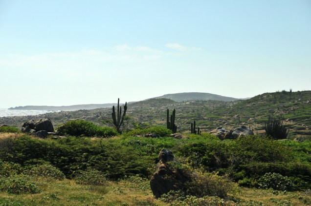 Vista do parque nacional Arikok, em Aruba