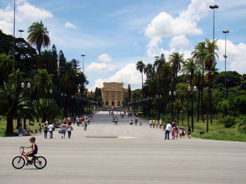 <a href="https://viajeaqui.abril.com.br/estabelecimentos/br-sp-sao-paulo-atracao-parque-da-independencia" rel="Parque da Independência"><strong>Parque da Independência</strong></a>: são 160 mil metros quadrados de área para o lazer de adultos e crianças