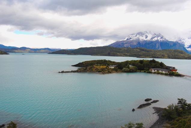 O nome <a href="https://viajeaqui.abril.com.br/cidades/ar-patagonia" rel="Patagônia" target="_blank">Patagônia</a> é, na verdade, uma variação da palavra <em>patagão, </em>nome usado no passado para designar o povo nativo da região, conhecidos por serem muito altos. Acredita-se que essa denominação tenha sido utilizada pela primeira vez pelo navegador português Fernão de Magalhães que, durante uma expedição em 1520, teria se impressionado com a altura de seus habitantes, visto que os europeus eram bem mais baixos O nome <a href="https://viajeaqui.abril.com.br/cidades/ar-patagonia" rel="Patagônia" target="_blank">Patagônia</a> é, na verdade, uma variação da palavra <em>patagão, </em>nome usado no passado para designar o povo nativo da região, conhecidos por serem muito altos. Acredita-se que essa denominação tenha sido utilizada pela primeira vez pelo navegador português Fernão de Magalhães que, durante uma expedição em 1520, teria se impressionado com a altura de seus habitantes, visto que os europeus eram bem mais baixos