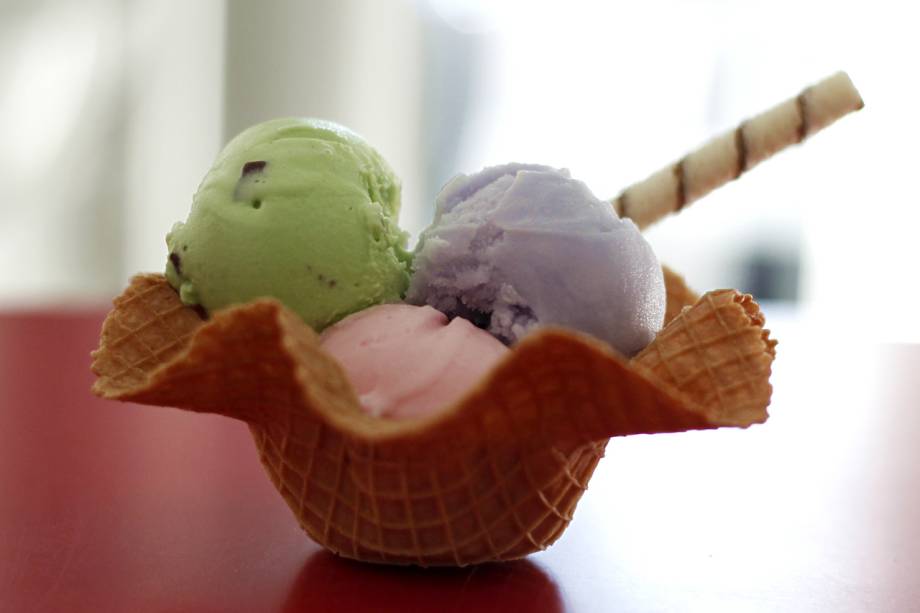 Sorvete da <strong><a href="https://viajeaqui.abril.com.br/estabelecimentos/br-sp-sao-paulo-restaurante-damp" rel="Damp">Damp</a></strong>, no Ipiranga, São Paulo: a casa oferece mais de 100 sabores, alguns exóticos como menta, violeta e água de rosas (foto) Sorvete da <strong><a href="https://viajeaqui.abril.com.br/estabelecimentos/br-sp-sao-paulo-restaurante-damp" rel="Damp">Damp</a></strong>, no Ipiranga, São Paulo: a casa oferece mais de 100 sabores, alguns exóticos como menta, violeta e água de rosas (foto)