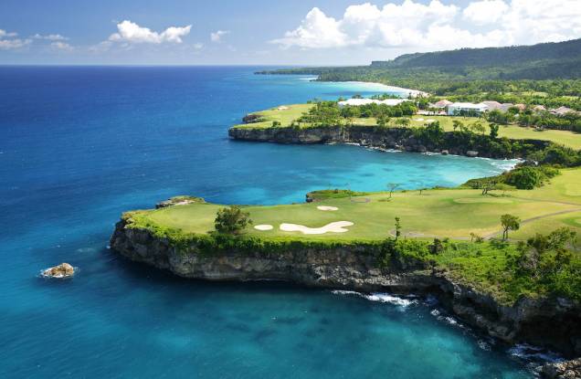 Localizado no litoral norte do país, o Playa Grande Golf Club é um curso de 18 buracos e par 72, considerado um dos melhores do país