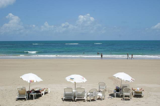A Praia do Cupe concentra boa parte dos hotéis e resorts de <a href="https://viajeaqui.abril.com.br/cidades/br-pe-porto-de-galinhas" rel="Porto de Galinhas" target="_blank">Porto de Galinhas</a> A Praia do Cupe concentra boa parte dos hotéis e resorts de <a href="https://viajeaqui.abril.com.br/cidades/br-pe-porto-de-galinhas" rel="Porto de Galinhas" target="_blank">Porto de Galinhas</a>