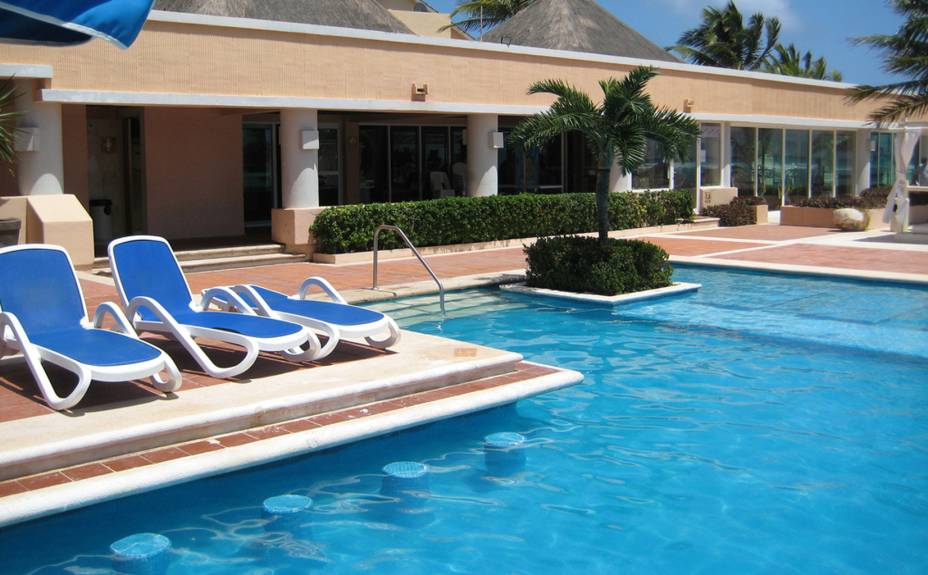 <strong>9. Puerto Aventuras</strong>Marina, praia, campo de golfe? Tudo isso e algo mais em um resort com infraestrutura exclusiva e atendimento bacanérrimo aos turistas <strong>9. Puerto Aventuras</strong>Marina, praia, campo de golfe? Tudo isso e algo mais em um resort com infraestrutura exclusiva e atendimento bacanérrimo aos turistas