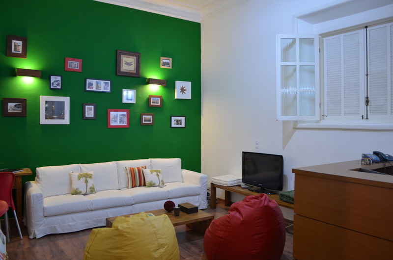 Recepção do hostel Bossa in Rio, no Rio de Janeiro