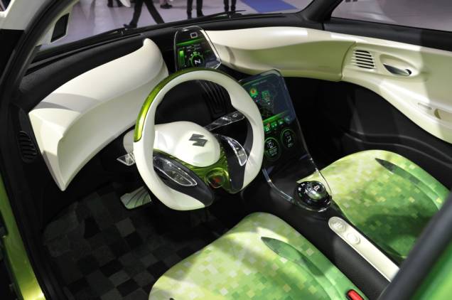 O subcompacto Regina, da Suzuki, é equipado com motor de 800 cc e prevê consumo de cerca de 26 km/L. Este é um dos protótipos da marca para um futuro modelo global O subcompacto Regina, da Suzuki, é equipado com motor de 800 cc e prevê consumo de cerca de 26 km/L. Este é um dos protótipos da marca para um futuro modelo global