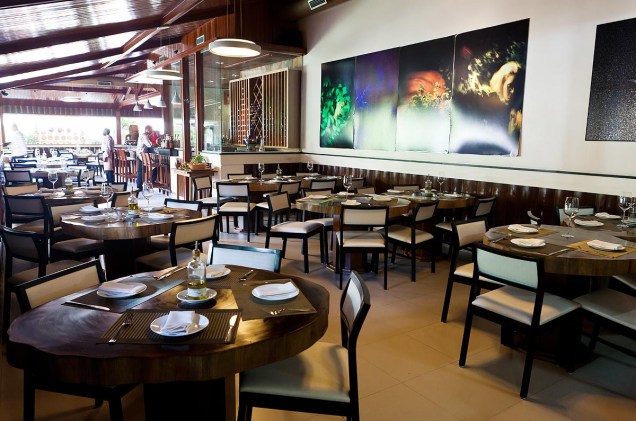 Salão do Remanso do Bosque, o segundo restaurante da dupla Thiago e Felipe Castanho