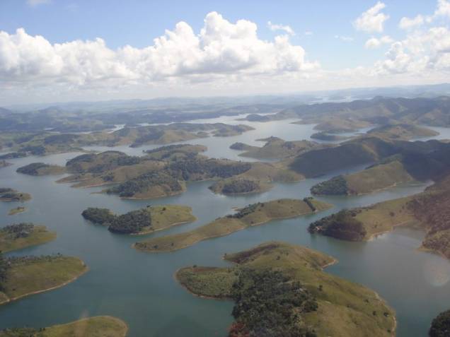 Represa de Paraibuna Represa de Paraibuna