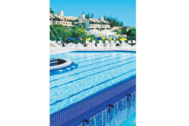 Uma das dez piscinas do Costão, o resort hors concours de Floripa Uma das dez piscinas do Costão, o resort hors concours de Floripa