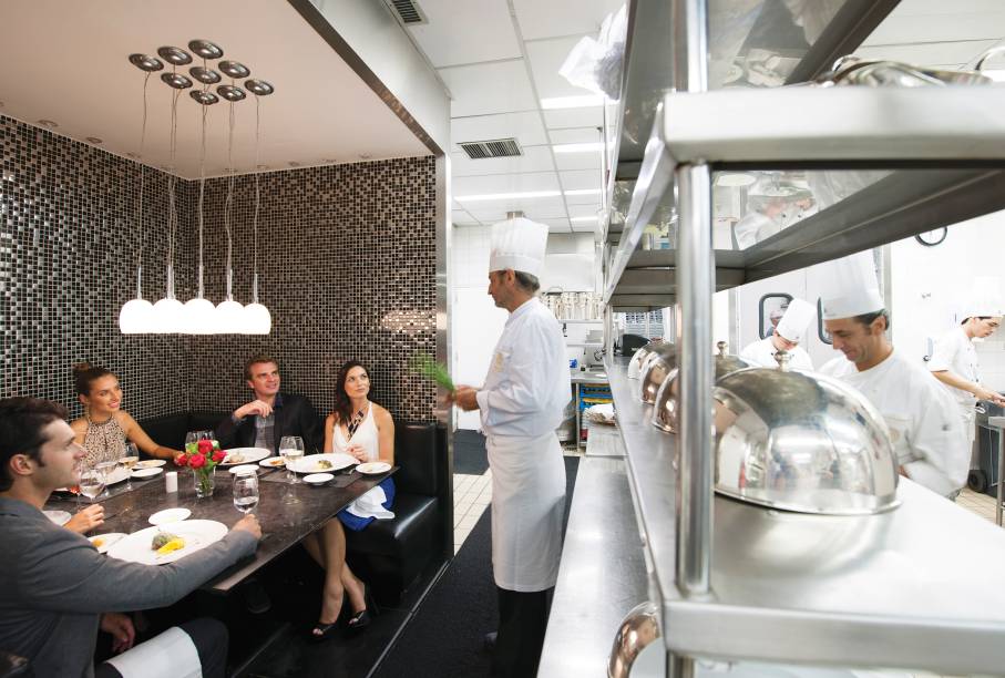 Mesa do chef do restaurante Cipriani, no Copacabana Palace, Rio de Janeiro (RJ)