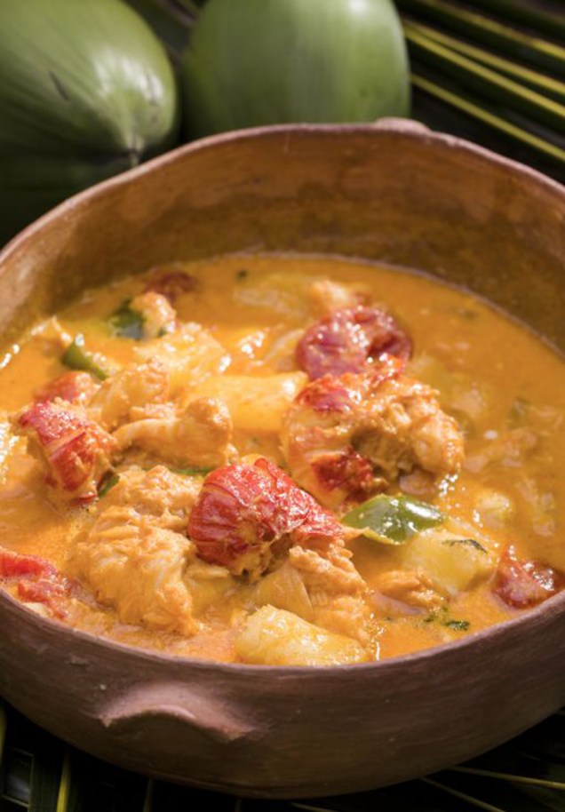 A Lagosta Antonio Bitingui (R$ 75 com desconto), com arroz e pirão, é a sugestão do restaurante Mama Pereira para o Festival Gastronômico da Lagosta de Maragogi e Japaratinga <strong>Onde: </strong>Avenida Napoleão Rodrigues, 37, Japaratinga – Tel. (82) 3297-1222 <strong>Horário de funcionamento:</strong> segunda a domingo, das 8h às 22h A Lagosta Antonio Bitingui (R$ 75 com desconto), com arroz e pirão, é a sugestão do restaurante Mama Pereira para o Festival Gastronômico da Lagosta de Maragogi e Japaratinga <strong>Onde: </strong>Avenida Napoleão Rodrigues, 37, Japaratinga – Tel. (82) 3297-1222 <strong>Horário de funcionamento:</strong> segunda a domingo, das 8h às 22h