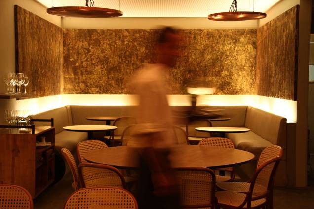 Restaurante <a href="http://viajeaqui.abril.com.br/estabelecimentos/br-rj-rio-de-janeiro-restaurante-oro" rel="Oro">Oro</a>, do premiado chef Felipe Bronze