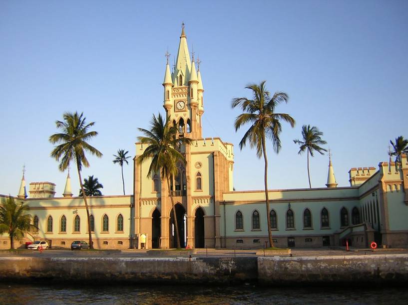 Fachada do edifício da Ilha Fiscal, no Rio de Janeiro (RJ). Castelinho de estilo gótico guarda uma exposição que retrata o último baile do império, realizado ali dias antes da Proclamação da República em 1989.