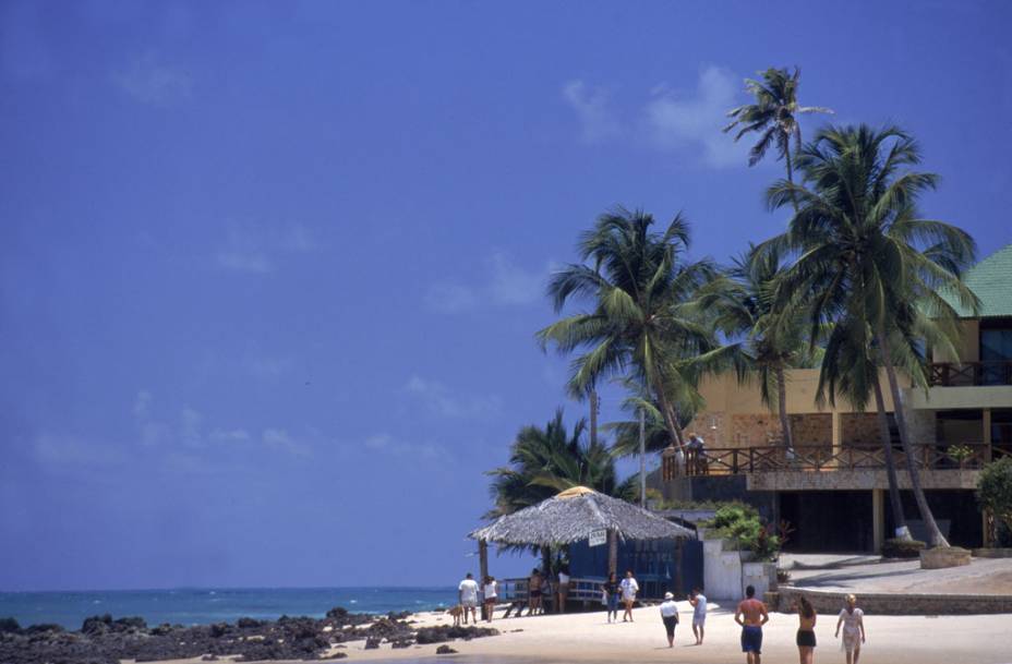 <strong>9º lugar - Praia da Pipa, em Tibau do Sul (RN)</strong><br />  <br />  A <a href="https://viajeaqui.abril.com.br/cidades/br-rn-praia-da-pipa" rel="Praia da Pipa">Praia da Pipa</a> em <a href="https://viajeaqui.abril.com.br/cidades/br-rn-tibau-do-sul" rel="Tibau do Sul">Tibau do Sul</a> (RN) tem gente bonita e descolada desfilando por cenários naturais de praias, falésias, lagoas e dunas <strong>9º lugar - Praia da Pipa, em Tibau do Sul (RN)</strong><br />  <br />  A <a href="https://viajeaqui.abril.com.br/cidades/br-rn-praia-da-pipa" rel="Praia da Pipa">Praia da Pipa</a> em <a href="https://viajeaqui.abril.com.br/cidades/br-rn-tibau-do-sul" rel="Tibau do Sul">Tibau do Sul</a> (RN) tem gente bonita e descolada desfilando por cenários naturais de praias, falésias, lagoas e dunas