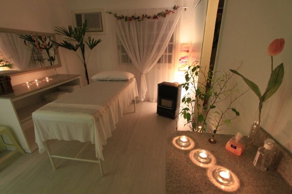 Sala de massagem da Pousada Le Château, em Gramado, Rio Grande do Sul