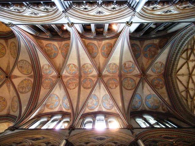 Nave da Catedral de Salisbury Nave da Catedral de Salisbury