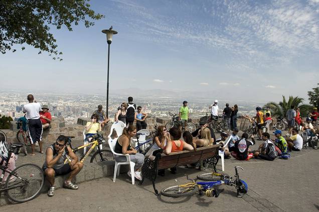 Cerro San Cristóbal: natureza, bicicleta, zoológico e jardim botânico para todas as idades Cerro San Cristóbal: natureza, bicicleta, zoológico e jardim botânico para todas as idades