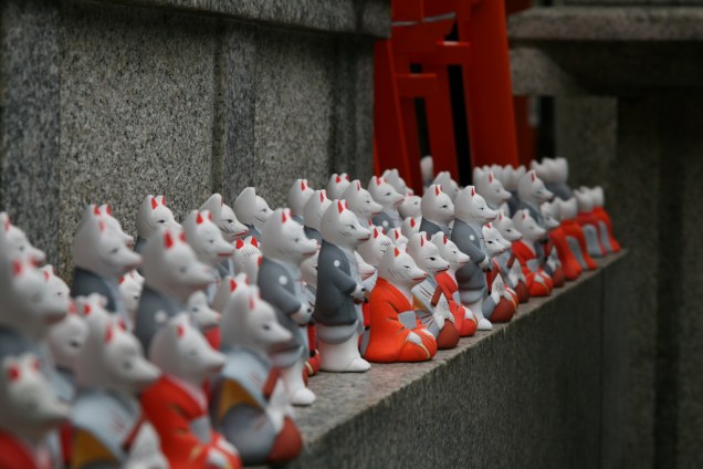A raposa é um dos símbolos do santuário Fushimi Inari, em Kyoto