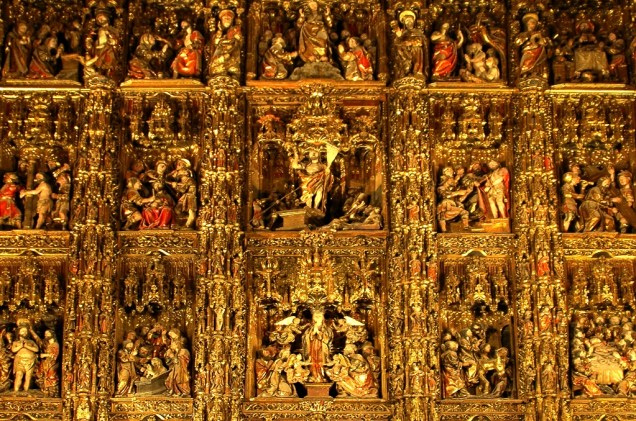 Detalhe do retábulo do altar-mor da Catedral de Sevilha
