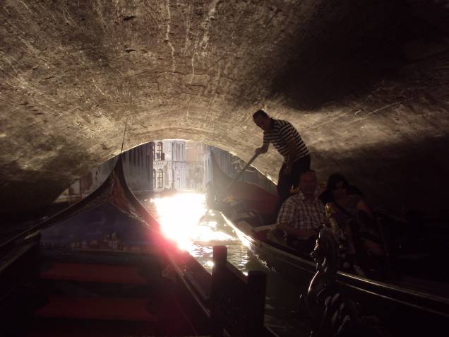 Gôndola em Veneza, Itália Gôndola em Veneza, Itália