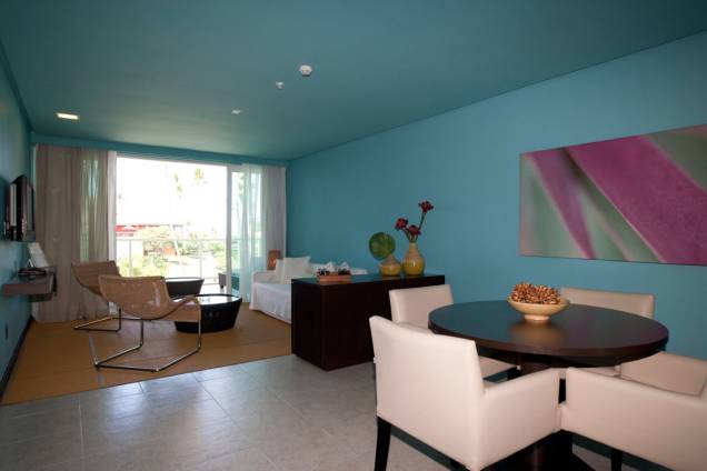 Sala de estar da suíte do <a href="https://viajeaqui.abril.com.br/estabelecimentos/br-pe-porto-de-galinhas-hospedagem-enotel-resort-spa-porto-de-galinhas" rel="Enotel Resort & Spa"><strong>Enotel Resort & Spa</strong></a>, em <a href="https://viajeaqui.abril.com.br/cidades/br-pe-porto-de-galinhas" rel="Porto de Galinhas">Porto de Galinhas</a> Sala de estar da suíte do <a href="https://viajeaqui.abril.com.br/estabelecimentos/br-pe-porto-de-galinhas-hospedagem-enotel-resort-spa-porto-de-galinhas" rel="Enotel Resort & Spa"><strong>Enotel Resort & Spa</strong></a>, em <a href="https://viajeaqui.abril.com.br/cidades/br-pe-porto-de-galinhas" rel="Porto de Galinhas">Porto de Galinhas</a>