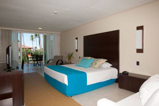 As suítes do <a href="https://viajeaqui.abril.com.br/estabelecimentos/br-pe-porto-de-galinhas-hospedagem-enotel-resort-spa-porto-de-galinhas" rel="Enotel Resort & Spa"><strong>Enotel Resort & Spa</strong></a>, em <a href="https://viajeaqui.abril.com.br/cidades/br-pe-porto-de-galinhas" rel="Porto de Galinhas">Porto de Galinhas</a>, incluem uma sala de estar e quarto, distribuídos em uma área de 104 metros quadrados As suítes do <a href="https://viajeaqui.abril.com.br/estabelecimentos/br-pe-porto-de-galinhas-hospedagem-enotel-resort-spa-porto-de-galinhas" rel="Enotel Resort & Spa"><strong>Enotel Resort & Spa</strong></a>, em <a href="https://viajeaqui.abril.com.br/cidades/br-pe-porto-de-galinhas" rel="Porto de Galinhas">Porto de Galinhas</a>, incluem uma sala de estar e quarto, distribuídos em uma área de 104 metros quadrados
